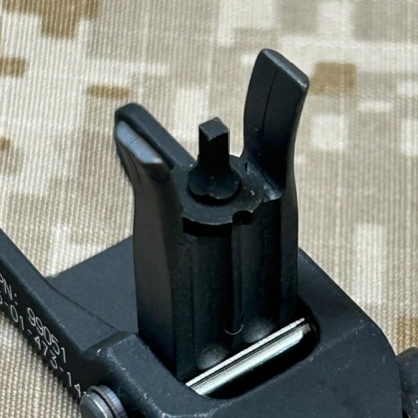 画像11: 米軍官給品 実物 Knight's KAC M4 フロントサイト BLACK  PN:99051  美品 (11)