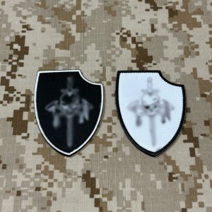 画像: MADE IN USA オールド  実物 DEVGRU シルバーチームパッチ (98)
