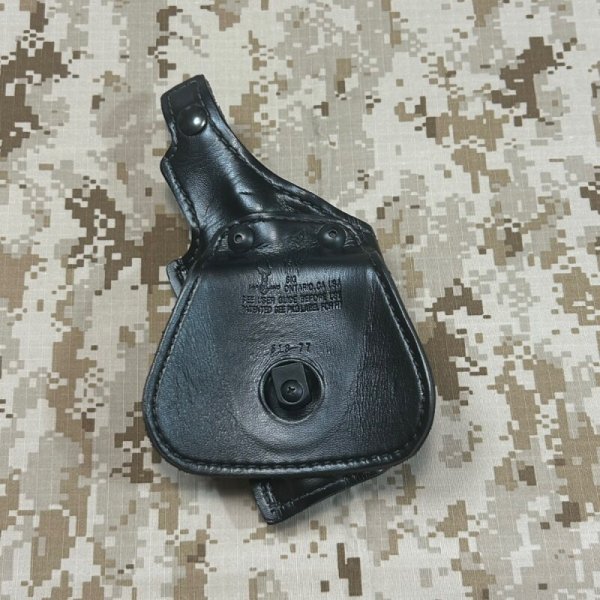 画像5: 実物 サファリランド 518-77 レザーホルスター 黒  右利き SIG P220/226 (5)