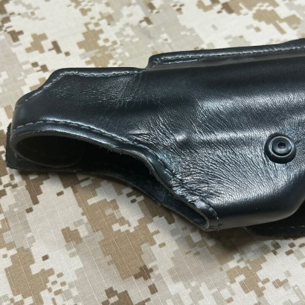画像3: 実物 サファリランド 518-77 レザーホルスター 黒  右利き SIG P220/226 (3)