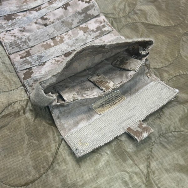 画像6: 実物 LBT-6119B-500D-T aor1 モジュラーハイドレーションポーチ（72oz）2011 (6)