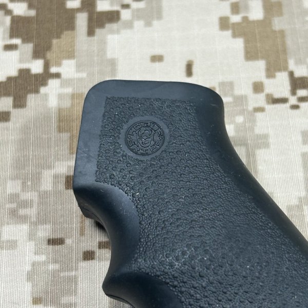 画像2: 実物 HOGUE MONO GRIP AR-15  BLACK USED　ホーググリップ 旧型モデル (2)