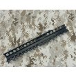 画像13: 官給品 実物 daniel defense M4A1 RIS2 12.25インチレール FDE 2010年製  放出品 (13)