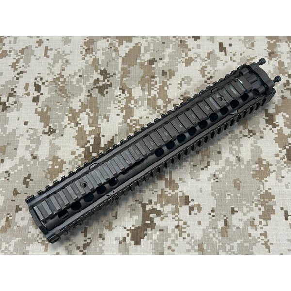 画像5: 官給品 実物 daniel defense M4A1 RIS2 12.25インチレール FDE 2010年製  放出品 (5)