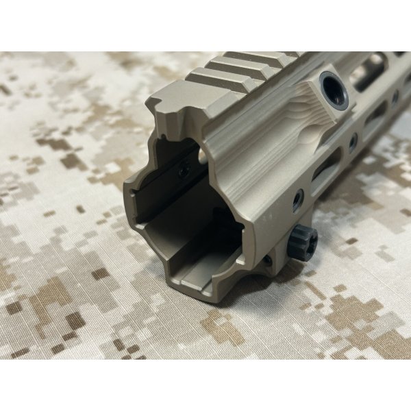 画像9: 実物 Geissele 10.5 SMR HK DDC  (HK416, MR556)　専用レールパネル付き (9)