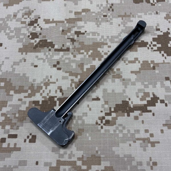 画像3: 沖縄放出品 実物官給品 COLT M4チャージングハンドル USED 2 (3)