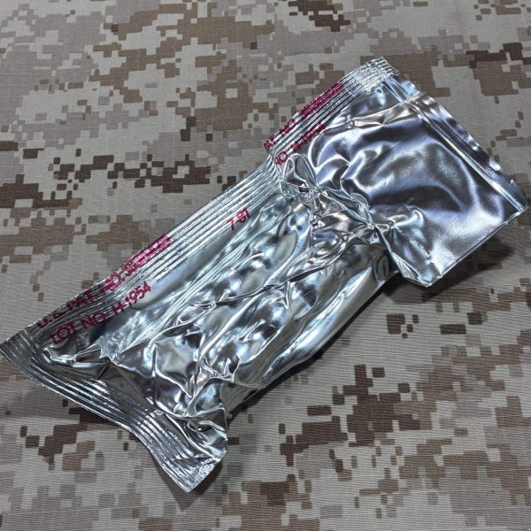 画像7: 米軍官給品 M249 minimi ミニミキャリングハンドル用グリップ  2個セット  (7)