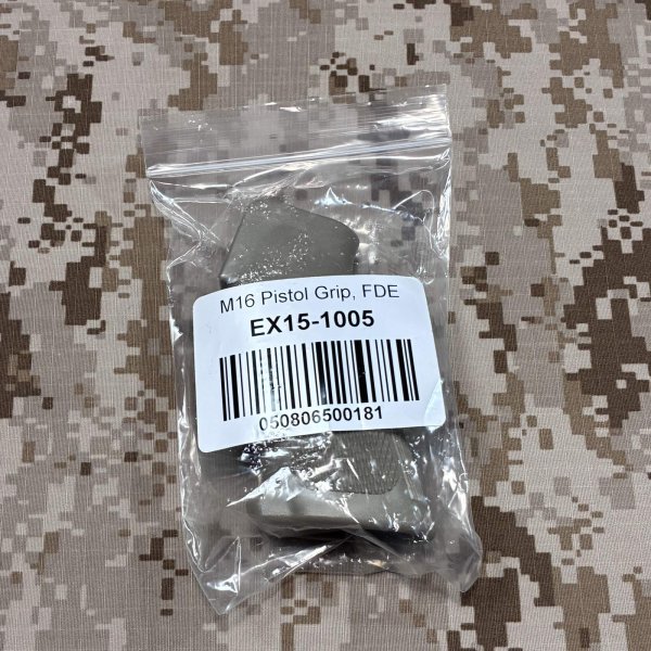 画像6: 実物 AR-15  A2 ピストルグリップ（FDE , OD.Green） (6)