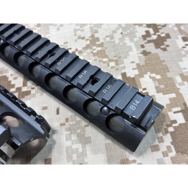 画像6: 放出品  実物 Knights ナイツ RAS ハンドガード（レールパネル、フォアグリップ付き）  (6)