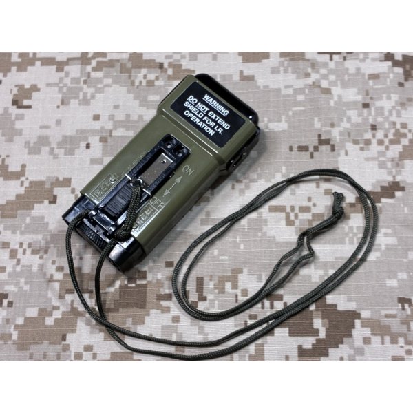 画像2: 実物 米軍官給品 MS-2000（M2） ストロボライト 未使用品 (2)