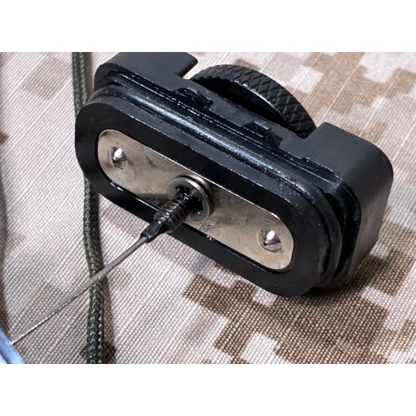 画像11: 実物 米軍官給品 MS-2000（M2） ストロボライト 未使用品 (11)