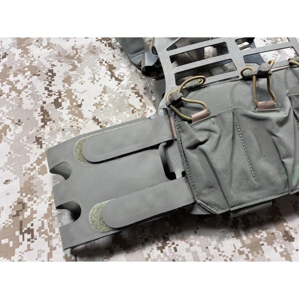 画像3: 実物官給品 GOLD TEAM バージョン S&S PRECISION  Plate Frame  LARGE（Toadvine）swimmer cut  放出品 (3)