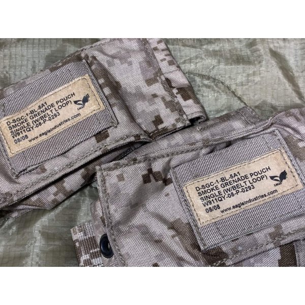 画像5: 実物官給品 EAGLE aor1 スモークグレネードポーチ ベルトループ (5)
